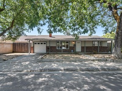 1701 College Ave