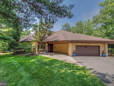 400 Pleasant Valley Ave