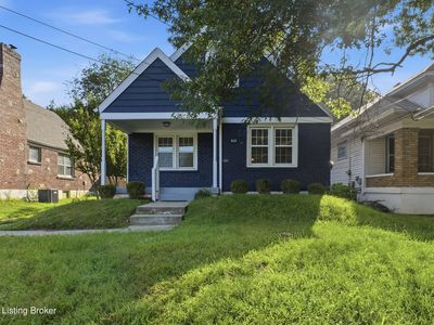 313 Iola Rd