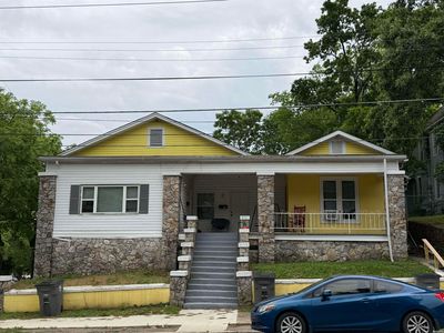 432 Spring St