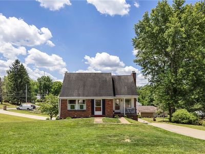 Property at 16 Midway Dr, Mc Kees Rocks, PA