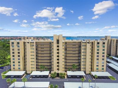 2621 COVE CAY DRIVE #703