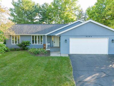 4584 Hampstead Pl