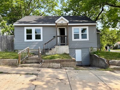 439 E High Street