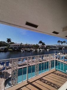 2864 NE 33rd Ct APT 205
