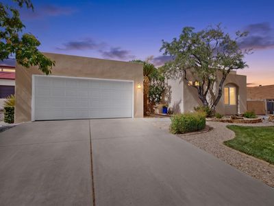5815 Painted Pony Dr NW