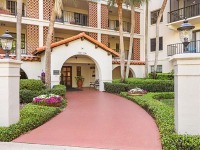 100 S Interlachen Ave APT 107F