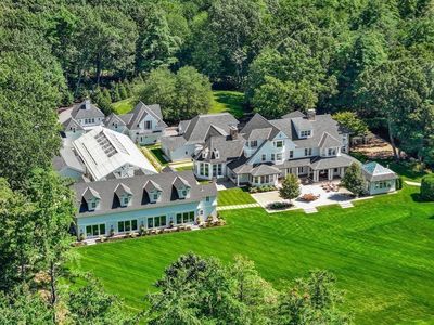 210 Monument Farm Rd