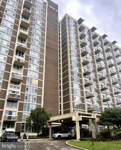 3600 Conshohocken Ave APT 205