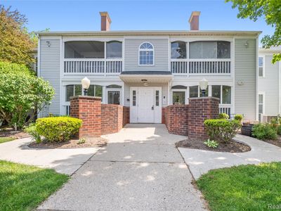 1139 Curzon Ct APT 203
