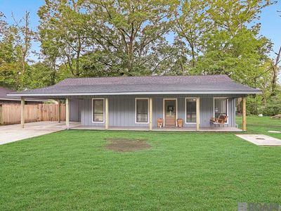 29901 Magnolia Dr