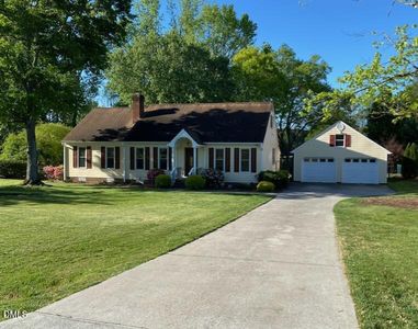 2020 Queen Charlotte Pl