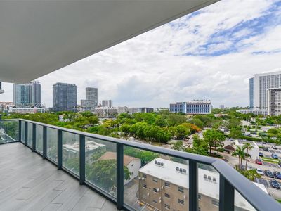 501 NE 31st St Unit 601