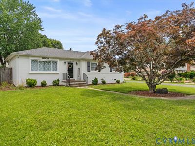 9109 Crystalwood Ln