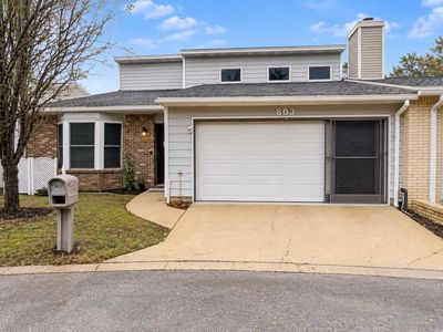 Property at 803 Holbrook Cir, Fort Walton Beach, FL