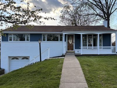 5384 Hacienda Dr