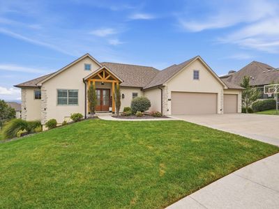 7308 Hepscott Ct