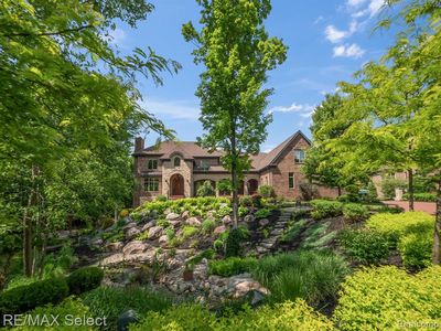 6145 Saddle Creek Ct