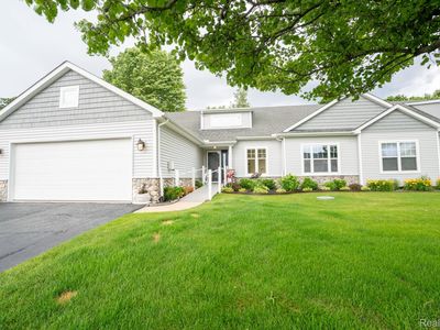 5653 Trail Side Ln #9
