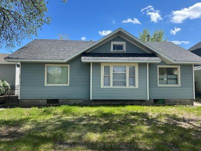 Property at 819-821 W 5th St, Grand Island, NE