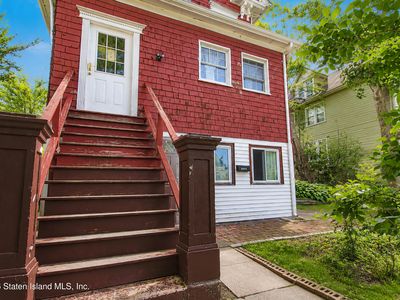 145 Corson Ave