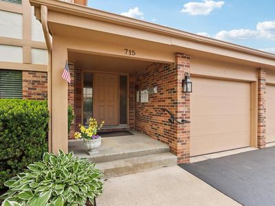 715 South Lake Shore Drive #7F