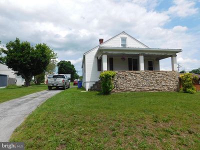 215 Greenwood Ave