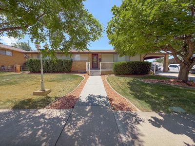 455 Circleway Dr
