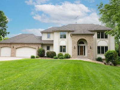 12380 Ravine Cir N