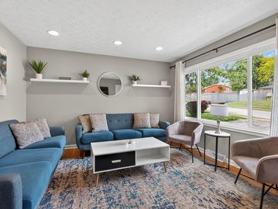 124 Manitoba Ln