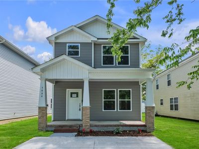 308 N Division St #B