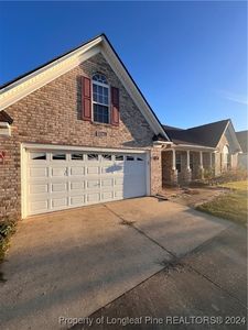 8241 English Saddle Dr