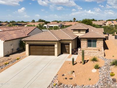 1084 N Grand Canyon Dr
