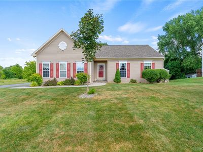 Property at 118 Horizon Dr, Chittenango, NY