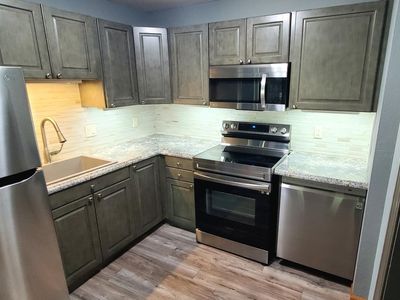 3420 Golfview Dr APT 121