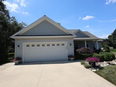 3015 Bayfield Dr