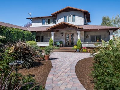 34 Chuckwagon Ln