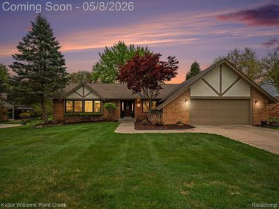 1949 Canary Ct