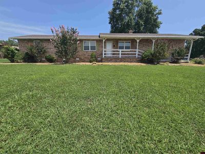 701 Elizabeth Dr
