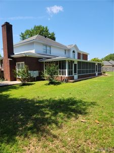 814 Amberwood Dr
