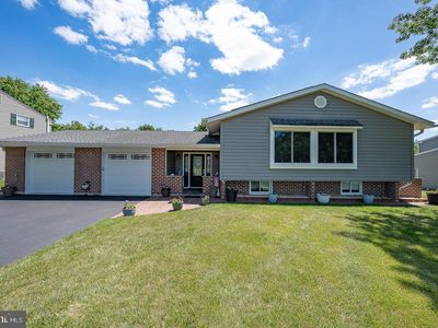 Property at 848 Mourning Dove Rd, Audubon, PA