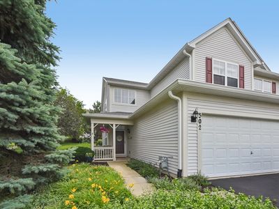 Property at 502 Heritage Ct, Saint Charles, IL