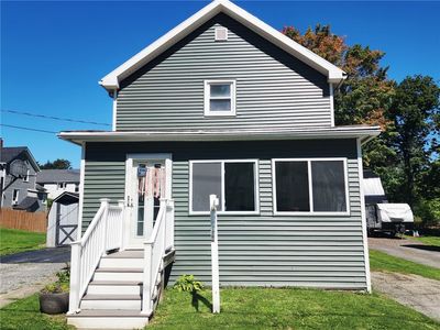 5 Watkins Ave