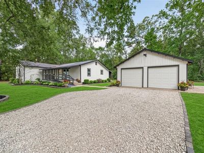 17073 Oak Grove Ln