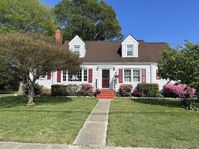 118 Eggleston Ave