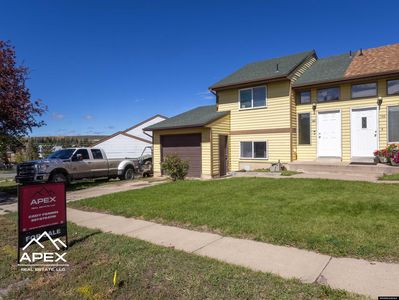 140 Barrett Ave