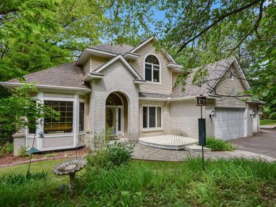 1266 Deerwood Dr