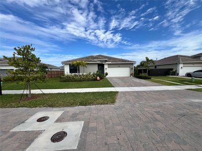 Property at 1695 SE 6th St, Homestead, FL