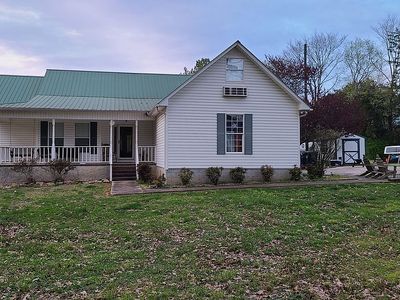 566 Blue Springs Rd