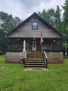 1023 Dogwood Ln